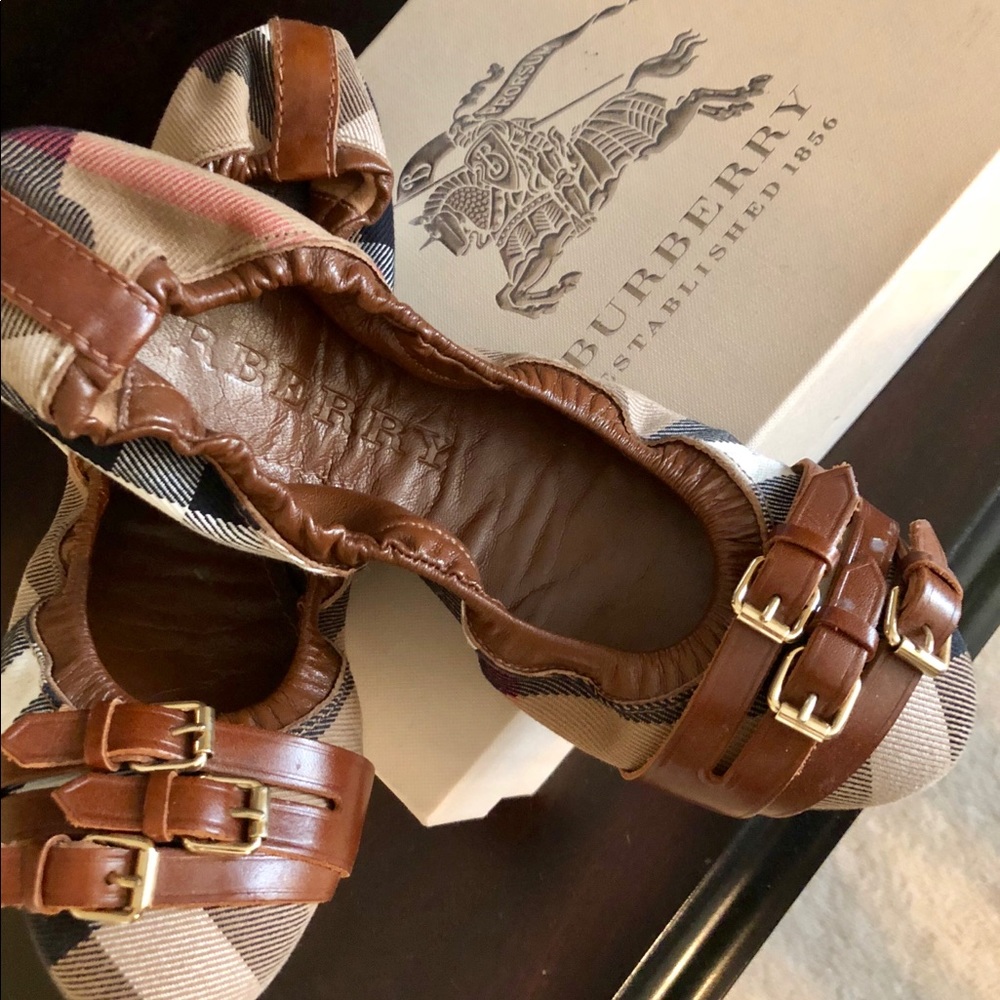 Burberry Bridle Housecheck Falcony Ballerina Flats